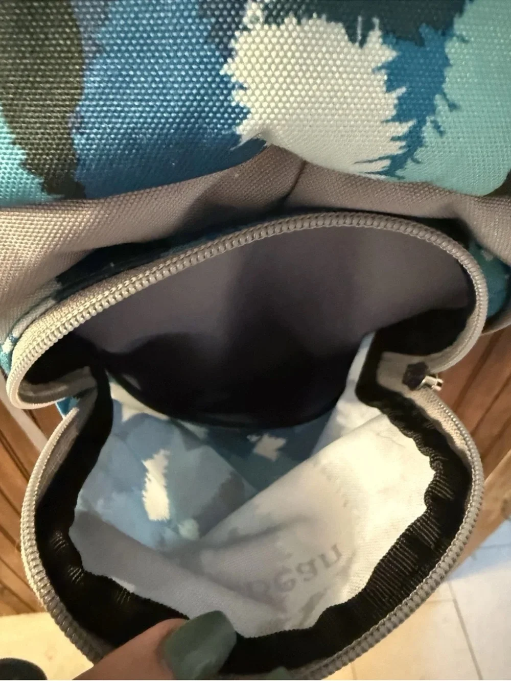 L.L.Bean Deluxe Book Bag Backpack Blue Reflective Stripe Youth Size Bears Woods